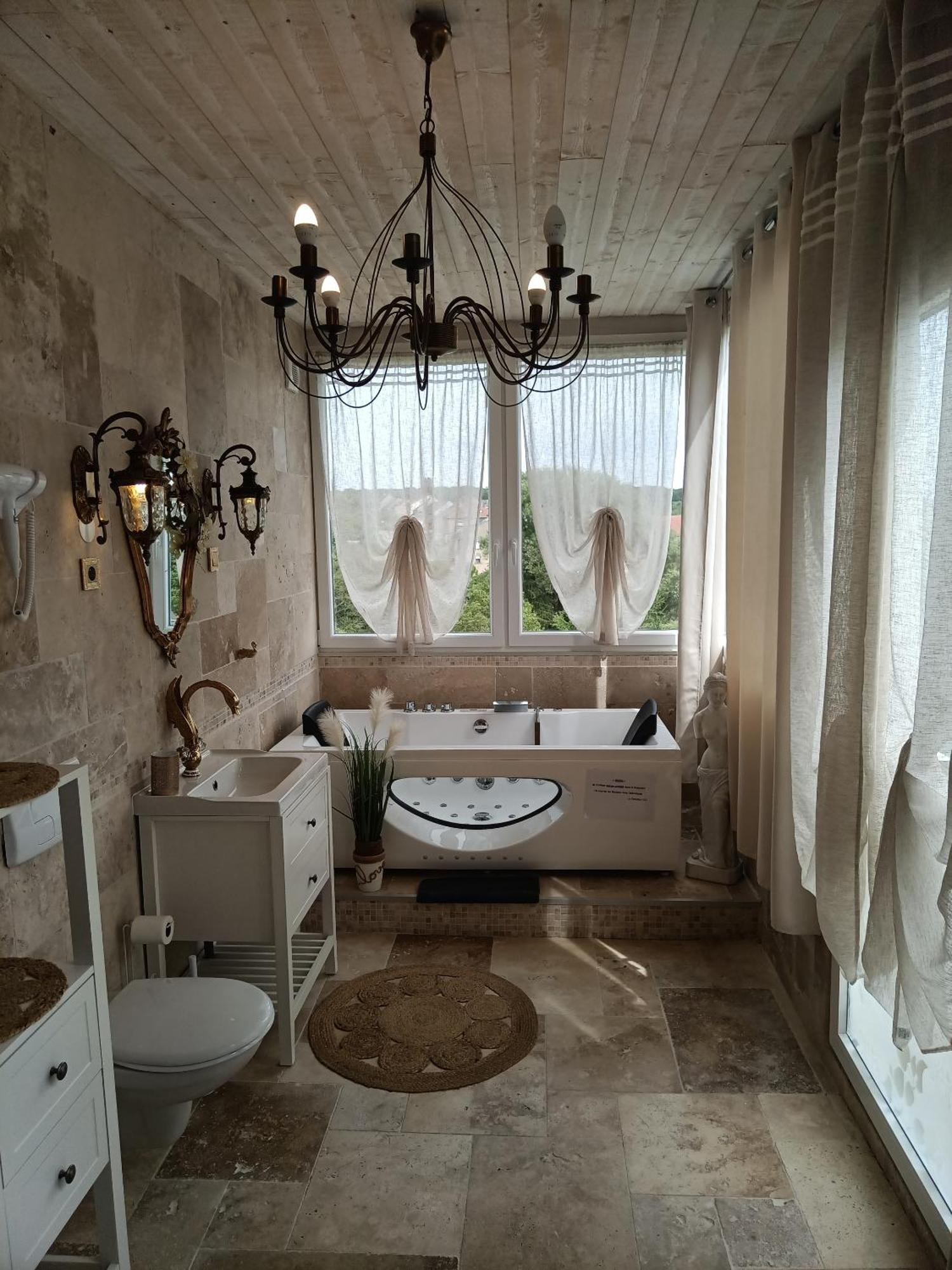 Chambres D'Hotes Villa La Lorraine Folkling Room photo